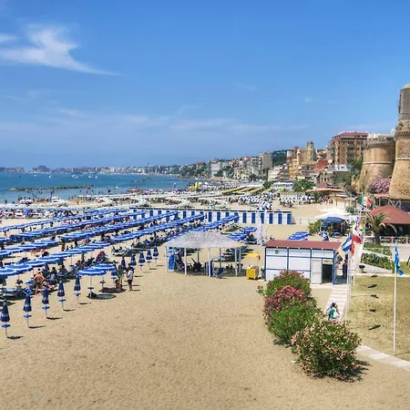 Pensjonat La Casa Degli Artisti 1 4*