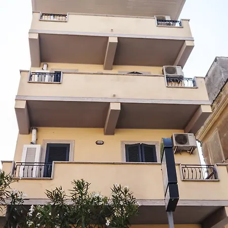 La Casa Degli Artisti 1