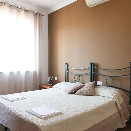 La Casa Degli Artisti 1 Guest house *