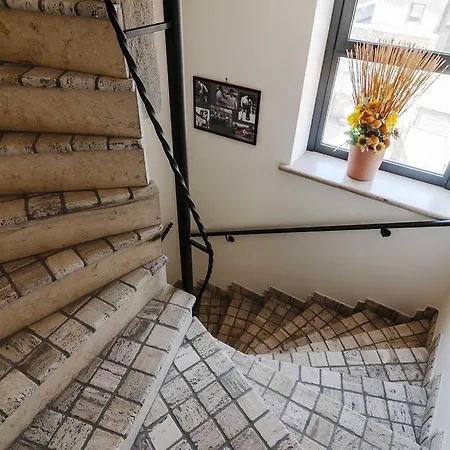 La Casa Degli Artisti 1