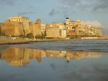 La Casa Degli Artisti 1 * Nettuno