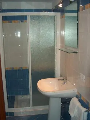 La Casa Degli Artisti 1 Guest house Nettuno