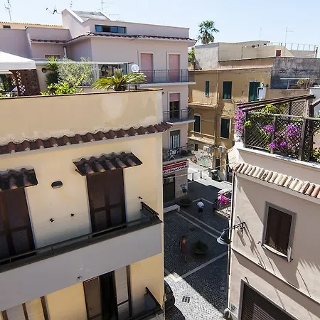 La Casa Degli Artisti 1 Nettuno